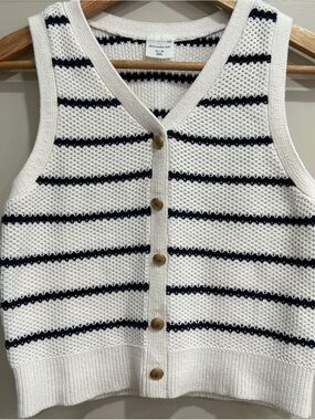 Abercrombie Girls Knit Button-Front Vest - White & Navy